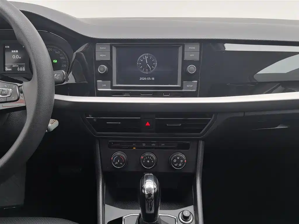 Volkswagen Lavida 2019 1.5L Automatic Comfort Edition China VI фото 12
