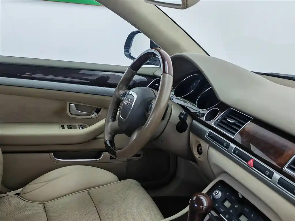 Audi A8 2008 A8L 3.2 FSI Standard фото 22