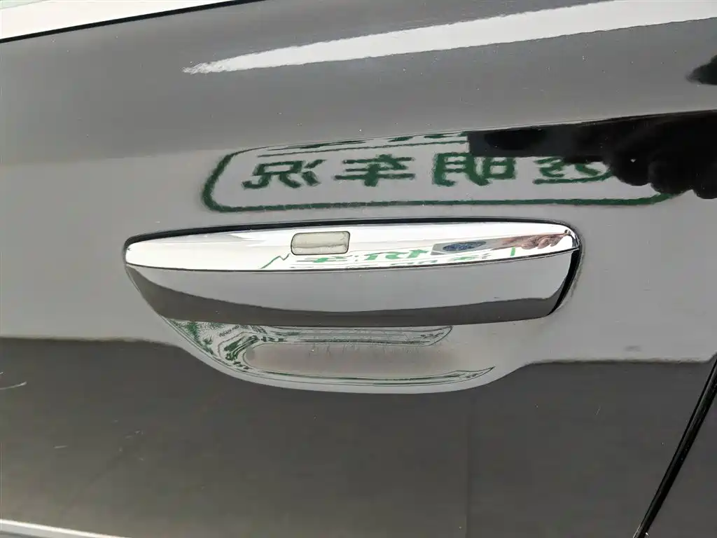 Audi A8 2008 A8L 3.2 FSI Standard фото 18