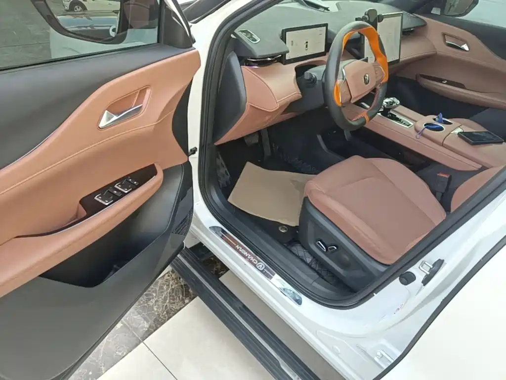 Changan UNI-Z 2025 2025 1.5T Luxury Edition