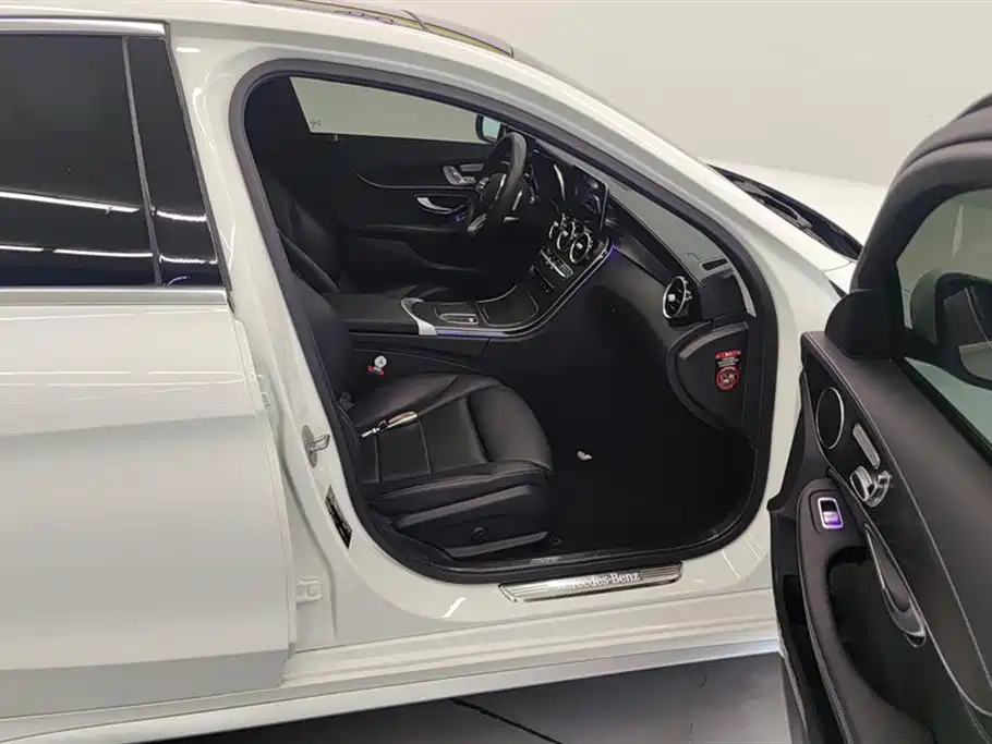 Mercedes-Benz C-Class 2020 Facelift C 260 L Sport фото 8