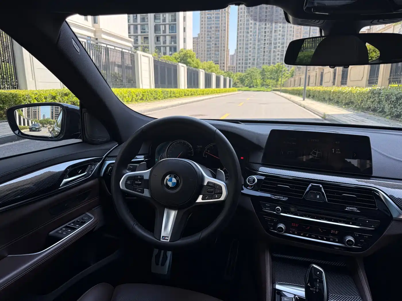 BMW 6 Series GT 2018 640i xDrive M Sport Package фото 13