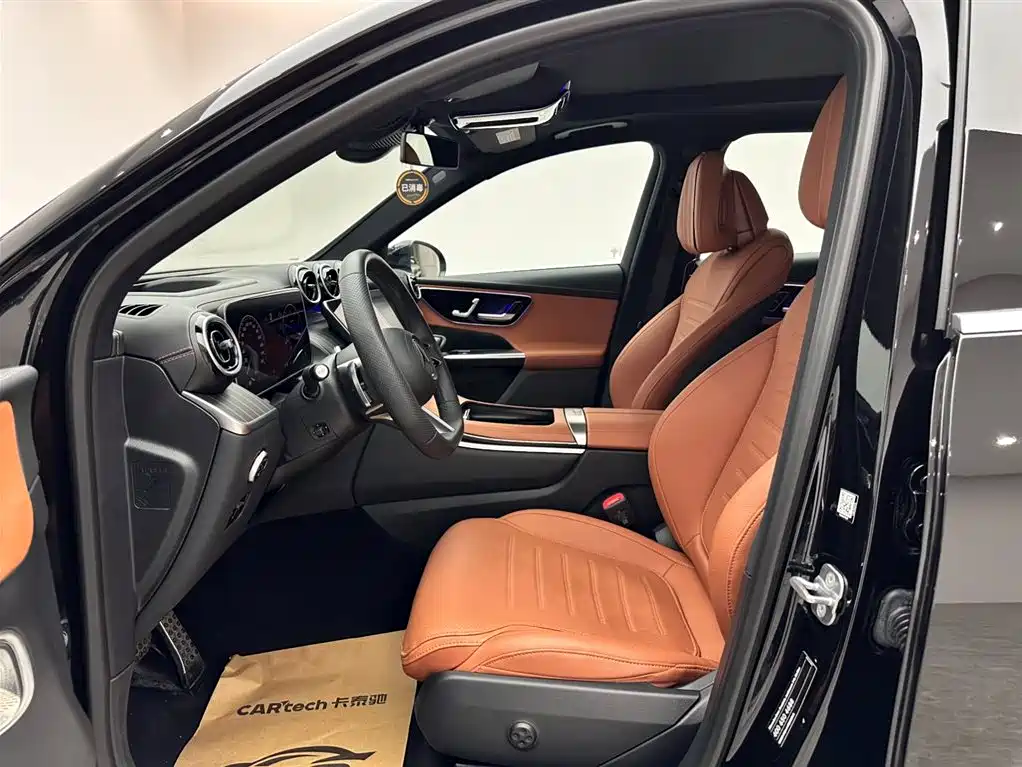 Mercedes-Benz GLC 2023 GLC 300 L 4MATIC Luxury 7-Seater фото 8