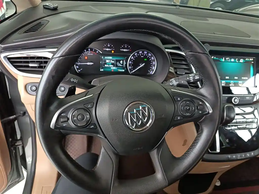 Buick GL8 2017 ES 28T Luxury China V фото 11