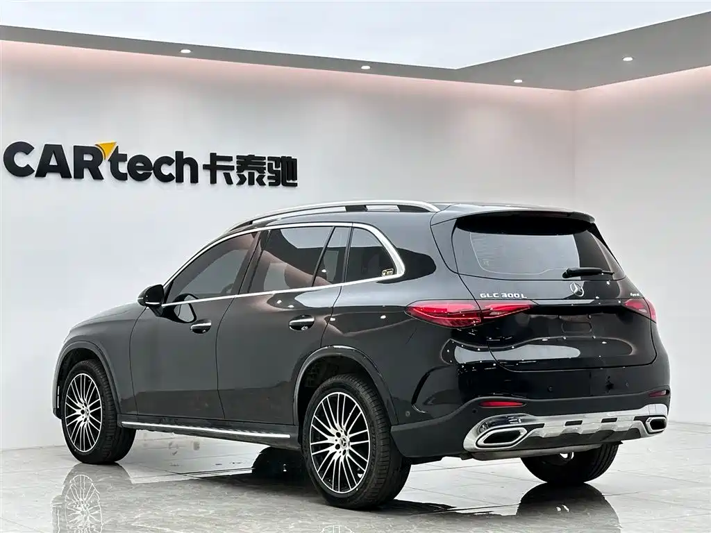 Mercedes-Benz GLC 2023 GLC 300 L 4MATIC Luxury 7-Seater фото 3