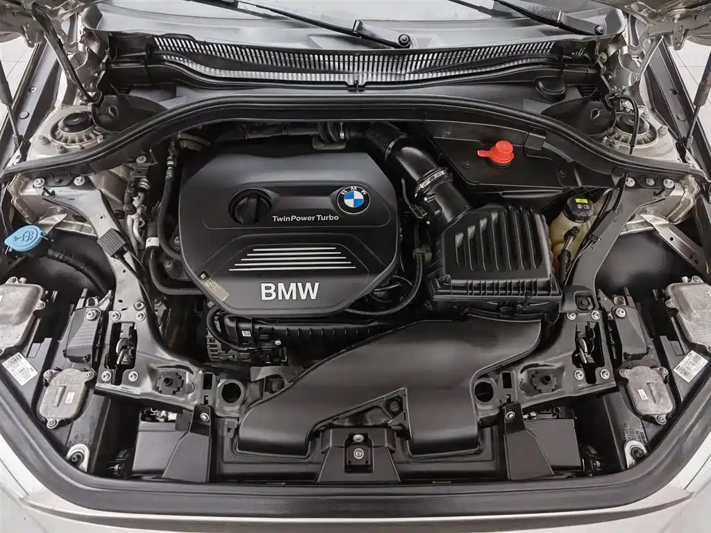 BMW 1 Series 2019 118i M Sport Package фото 6