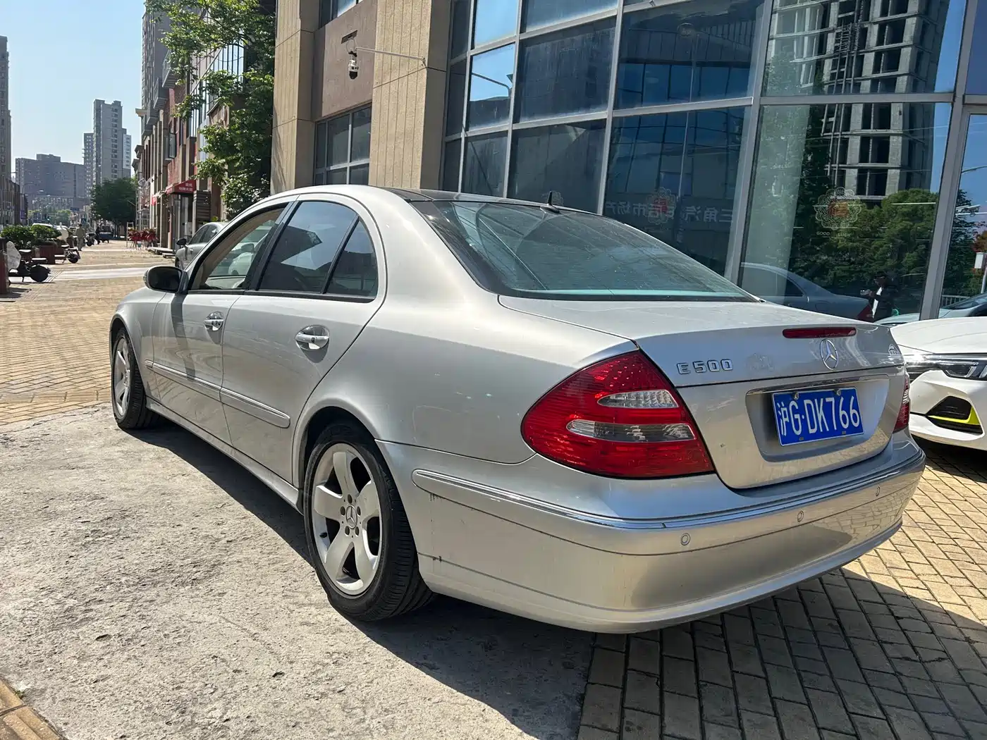Mercedes-Benz E-Class (Import) 2006 E 500 Fashion фото 10