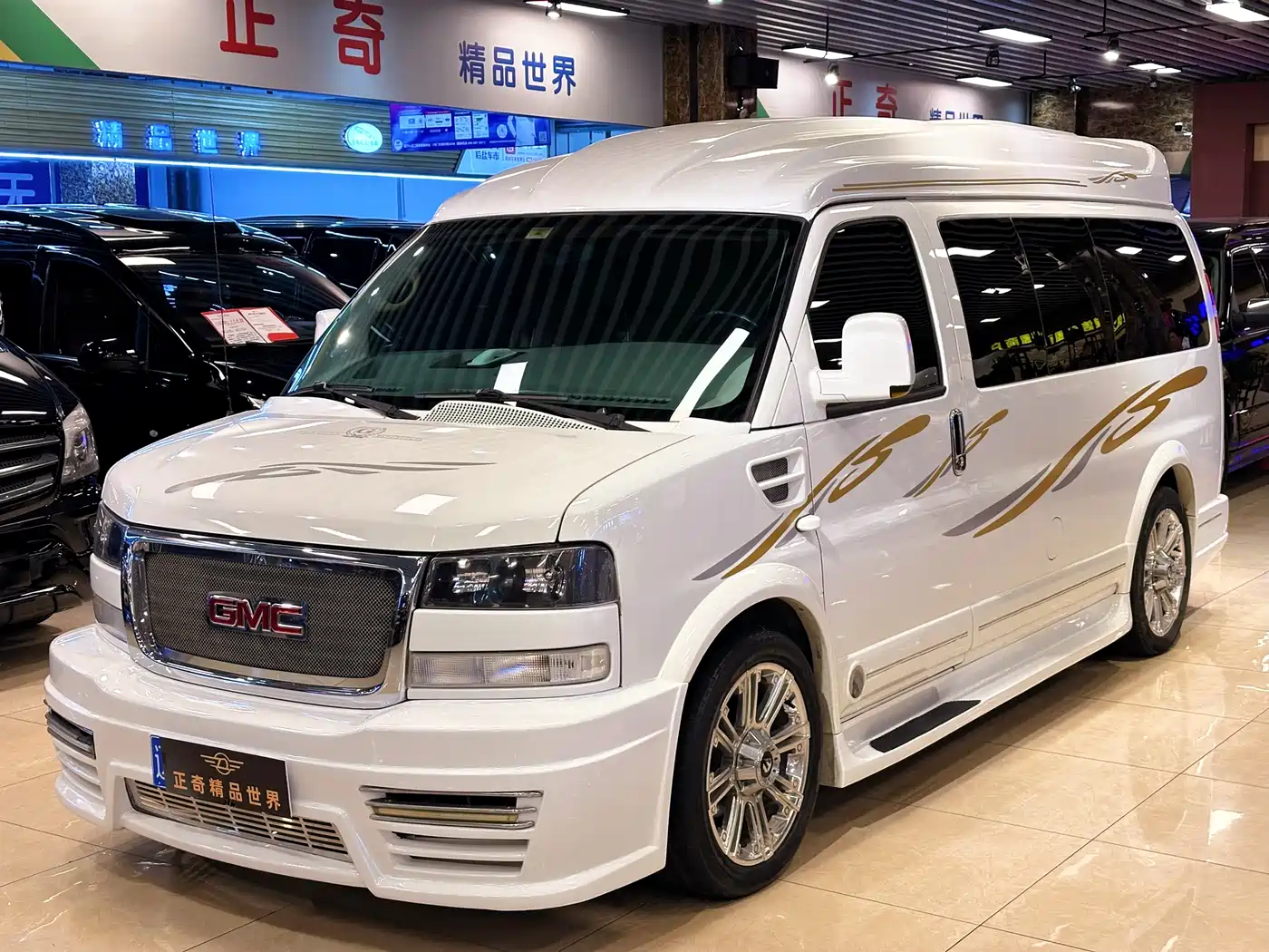 GMC Savana 2017 2016 5.3L G600S 4WD Elegant Edition