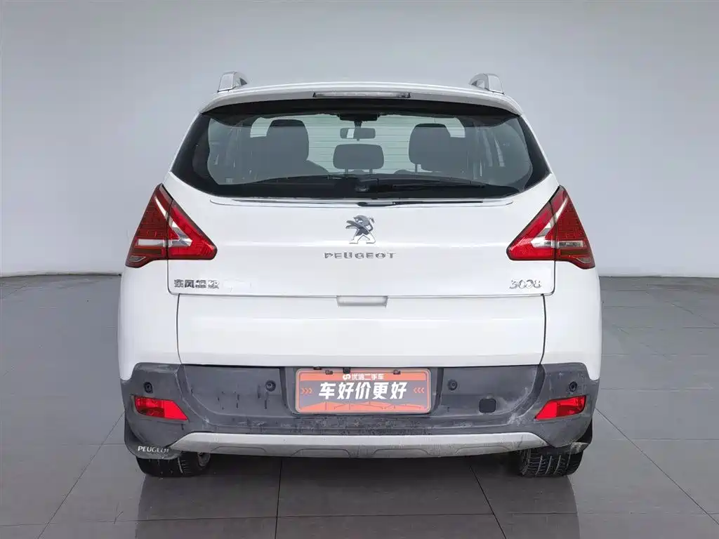 Peugeot 3008 2015 2.0L Automatic Classic Edition фото 4