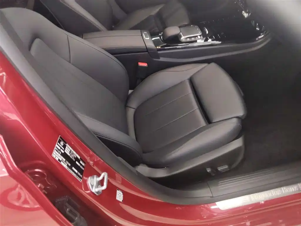 Mercedes-Benz A-Class 2022 A 200 L Sport Sedan Dynamic фото 20