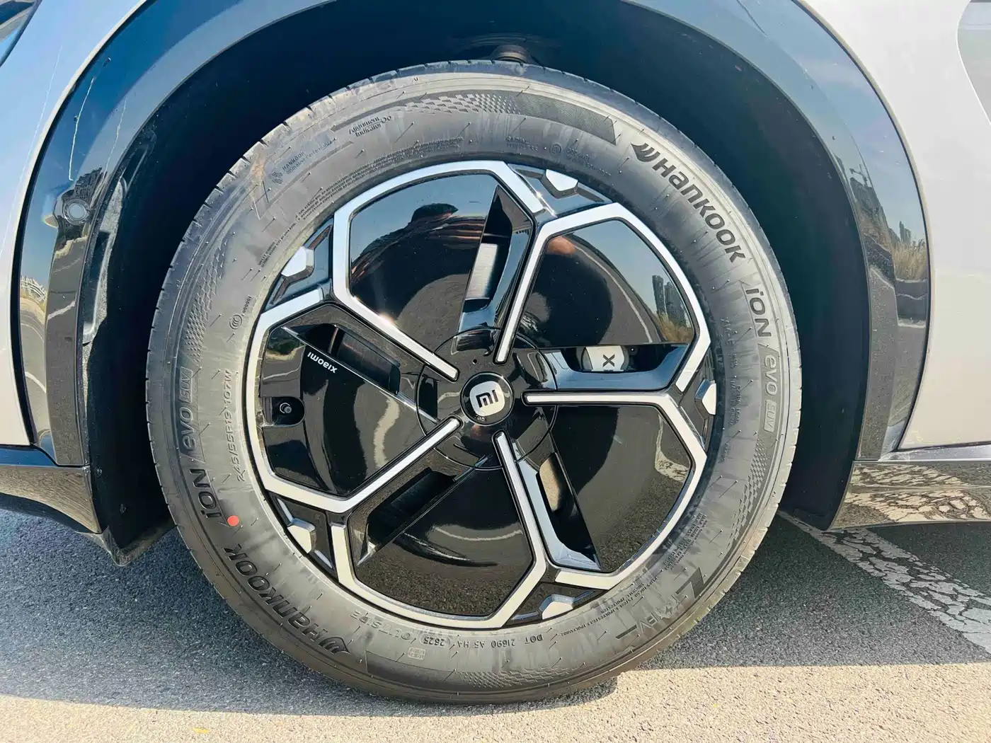 Xiaomi Auto Xiaomi YU7 2025 Extended Range AWD Pro фото 11