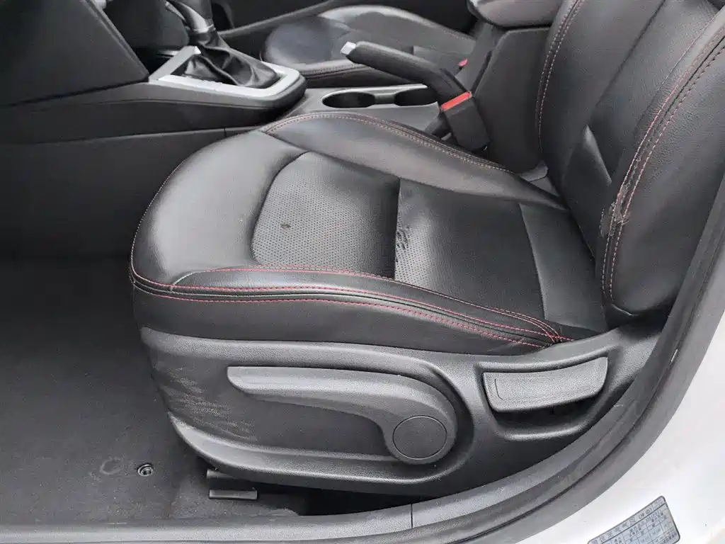 Hyundai Elantra 2018 1.6L Automatic 15th Anniversary Special Edition фото 20