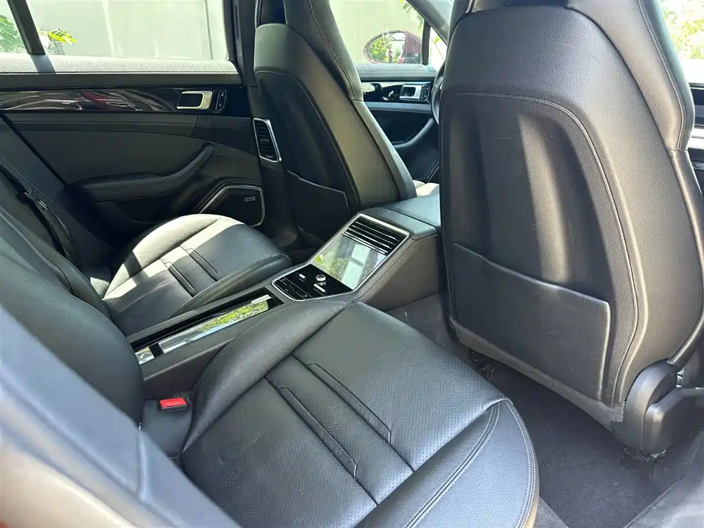 Porsche Panamera 2017 Panamera 3.0T фото 13