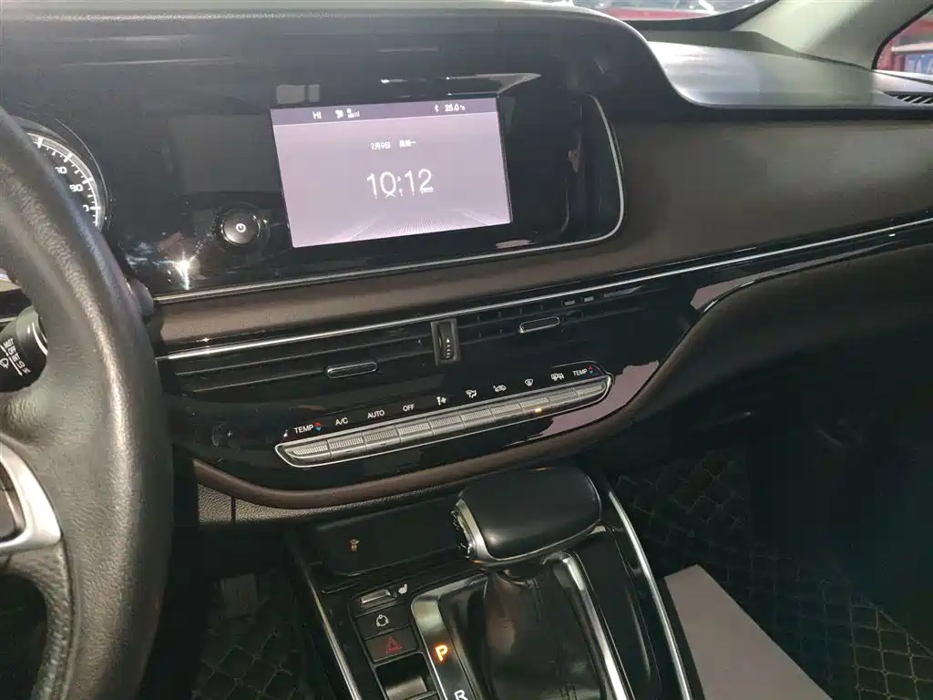 GAC Trumpchi Trumpchi M6 2019 270T DCT Premium Edition (6-seater) (China VI) фото 13