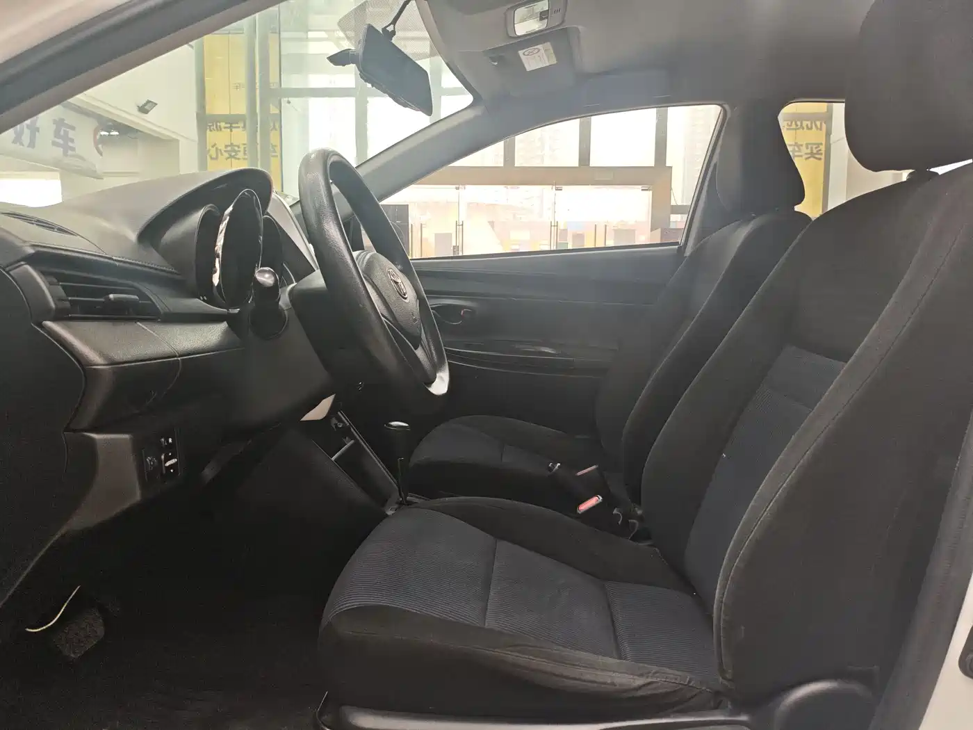 Toyota YARiS L Zhi Xiang 2021 1.5L CVT Leading Edition фото 7