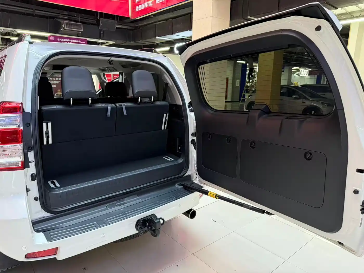 Toyota Prado 2016 3.5L Auto TX-L NAVI фото 17