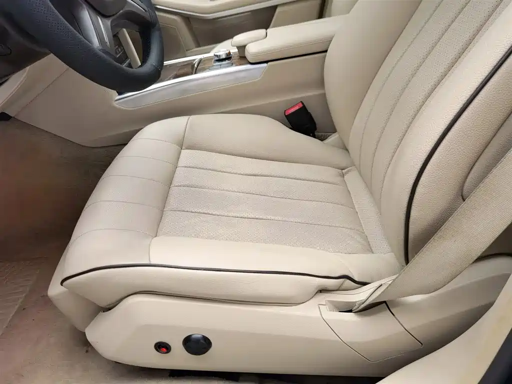 Mercedes-Benz E-Class 2015 E 200 L фото 20