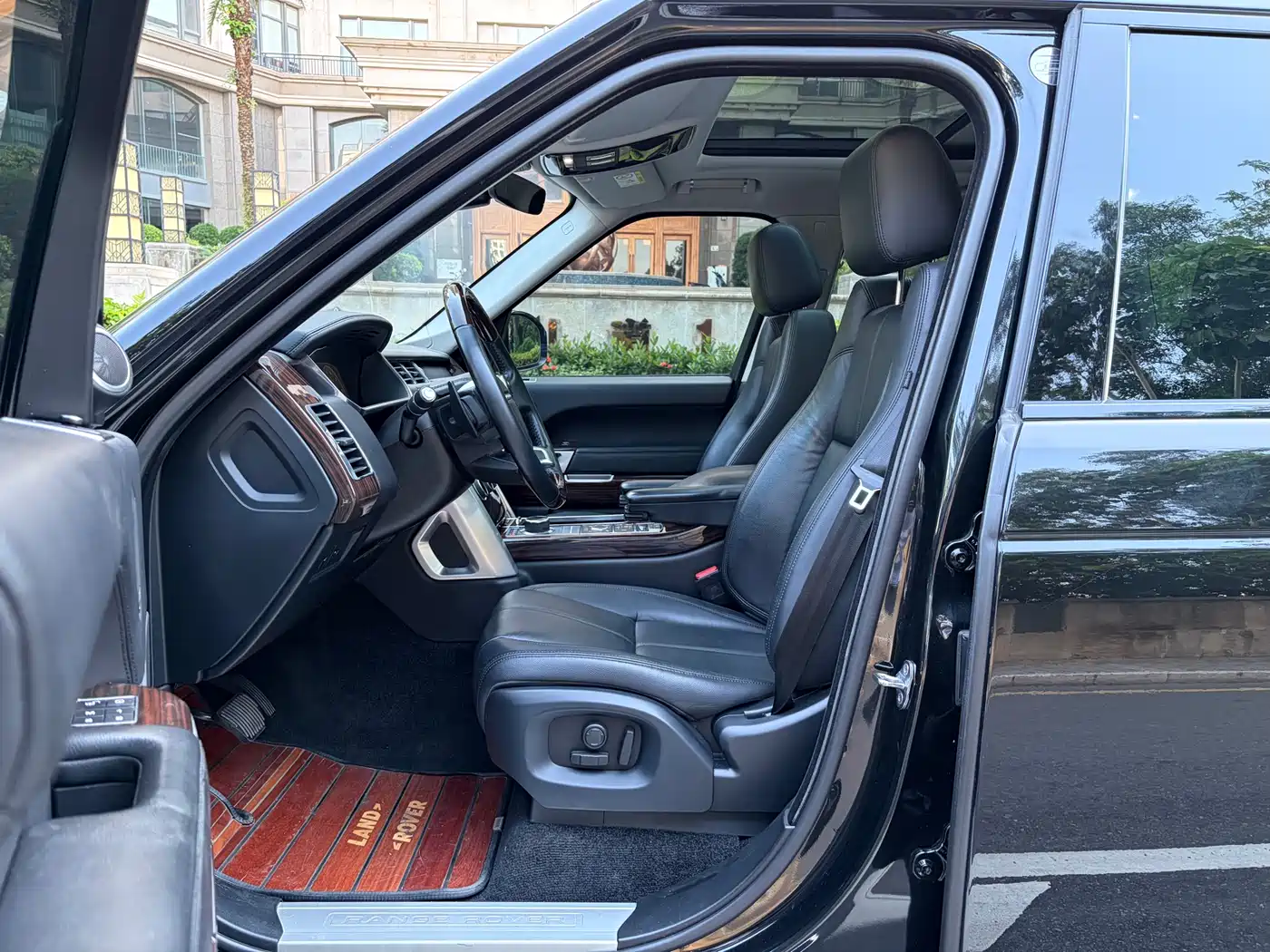 Land Rover Range Rover 2017 3.0 SC V6 Vogue фото 7
