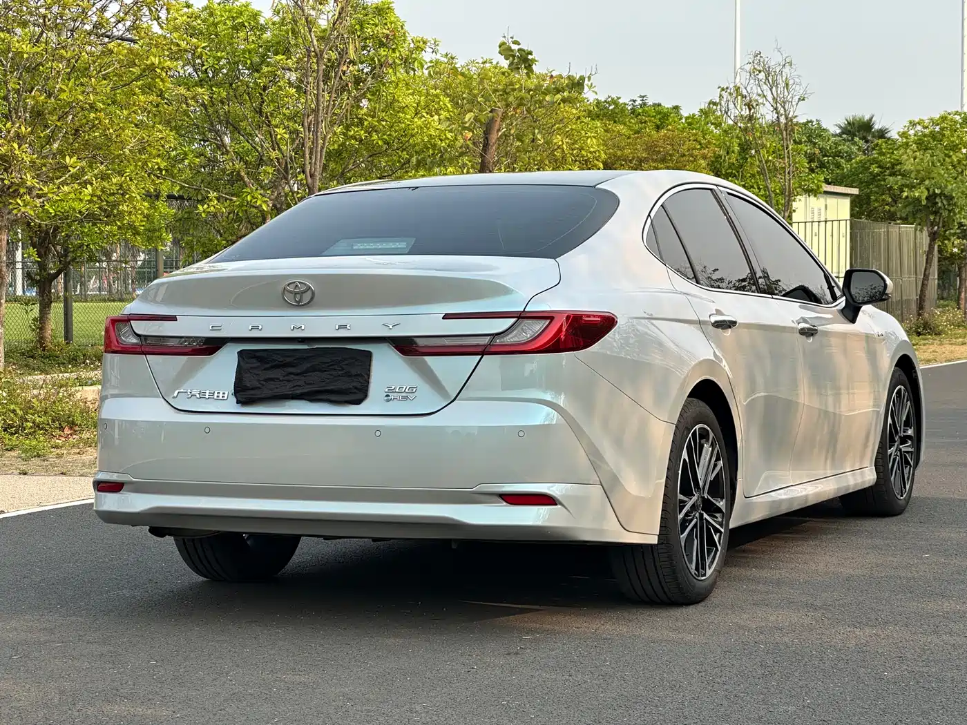 Toyota Camry 2024 Hybrid 2.0HGVP Luxury Edition фото 6