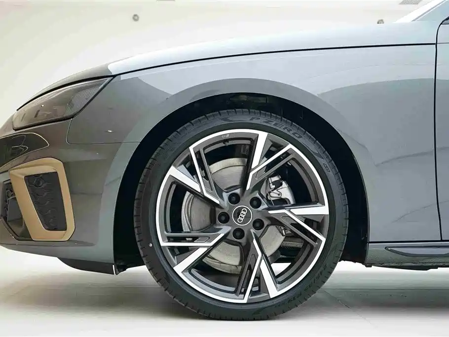 Audi A4L 2024 40 TFSI quattro RS Kit Speed Edition фото 17
