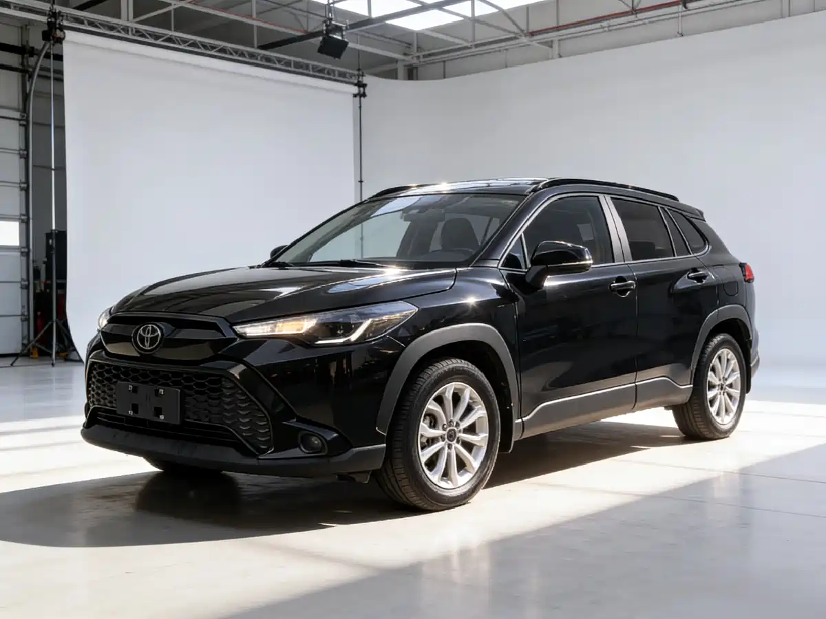 Toyota Frontlander 2023 2.0L CVT Leading Edition