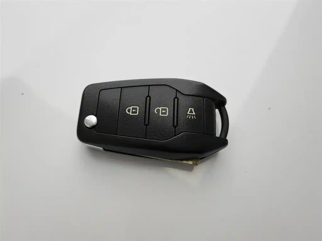 BAW (Beijing Automobile Works) Ruisheng Ace M7 2023 1.6L Standard Wheelbase Wealth Creation 7-seater фото 19
