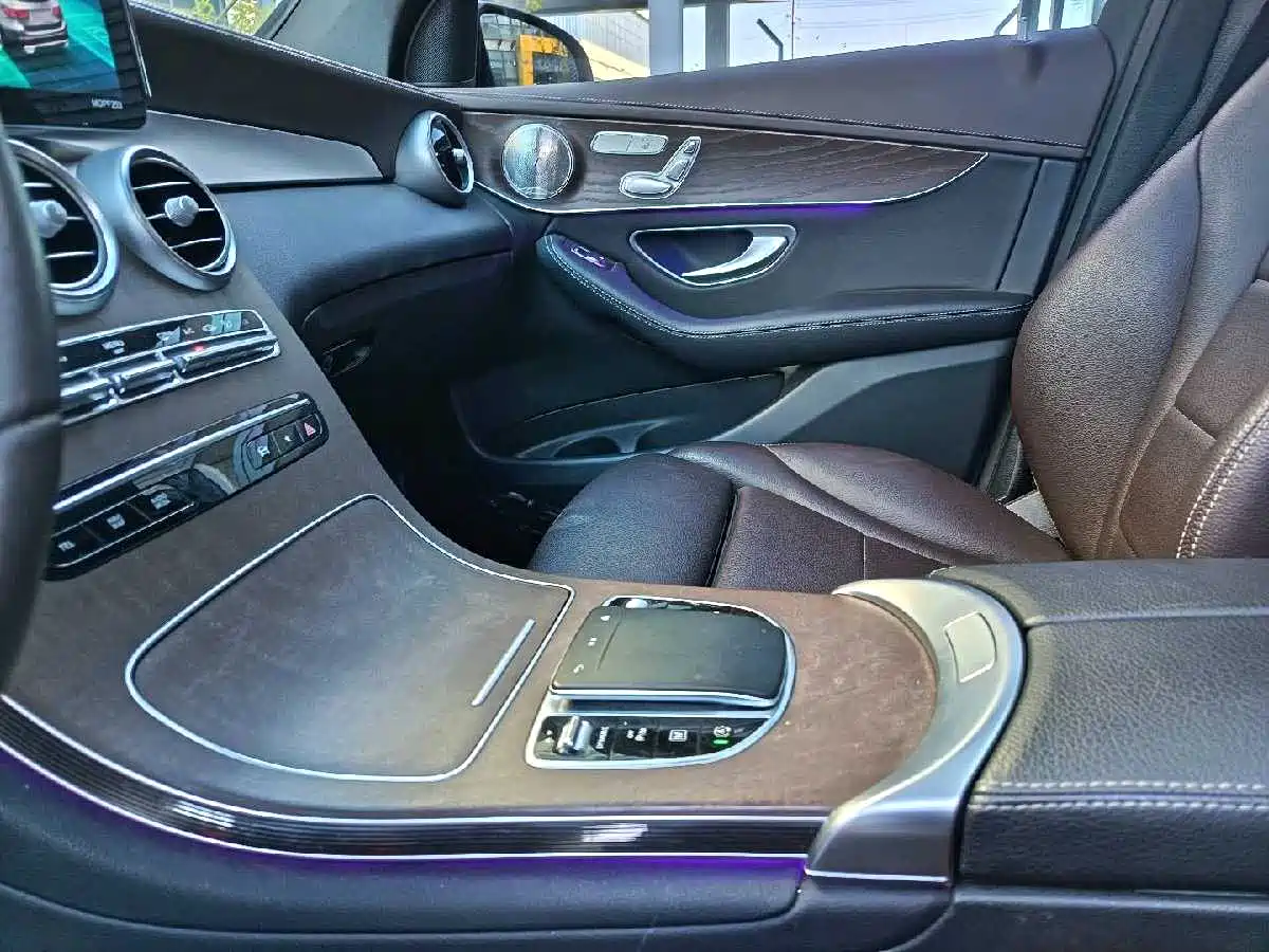 Mercedes-Benz GLC 2022 Facelift GLC 300 L 4MATIC Dynamic Collector's Edition фото 14