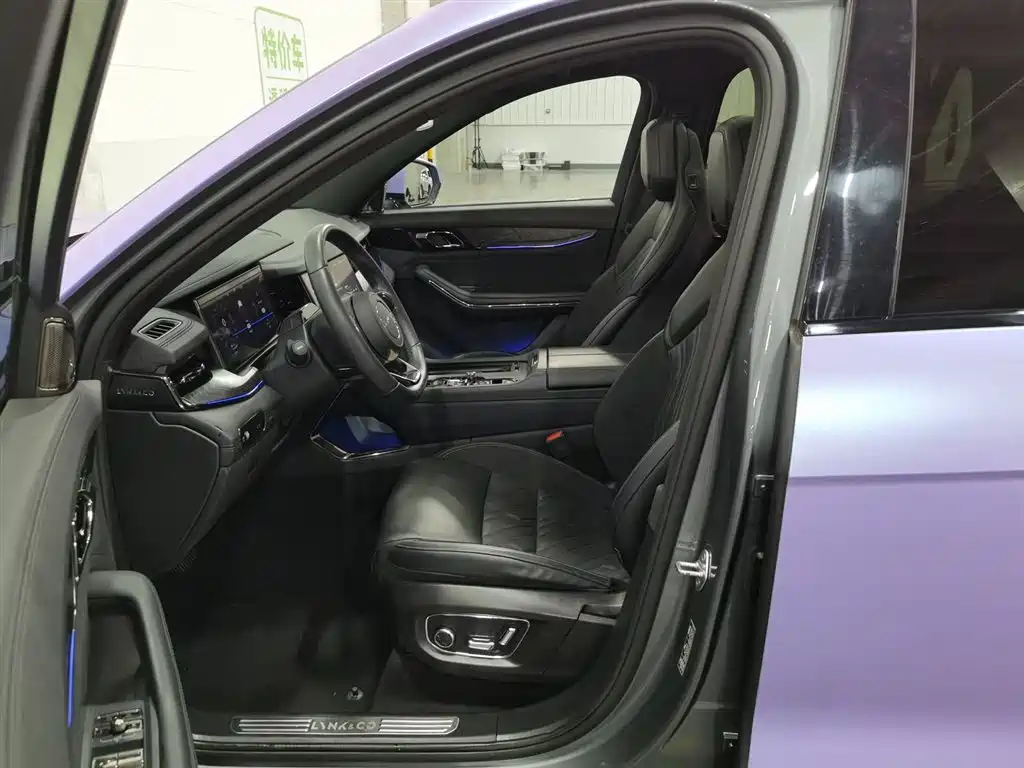 Lynk & Co 09 2021 2.0T Halo 6-Seater фото 10