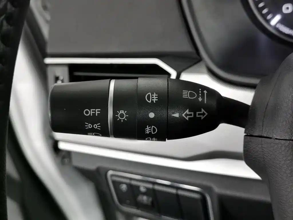 Haval H6 2019 Sport 1.5T Manual 2WD Elite (China VI) фото 21