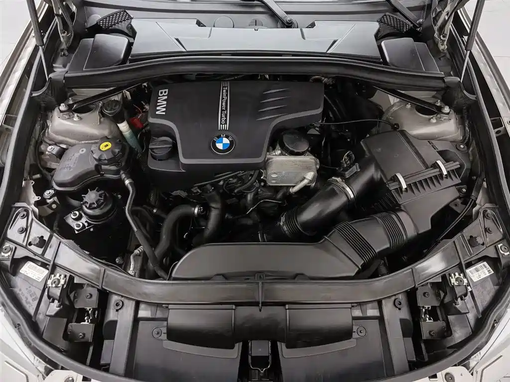 BMW X1 (Import) 2012 xDrive20i фото 6