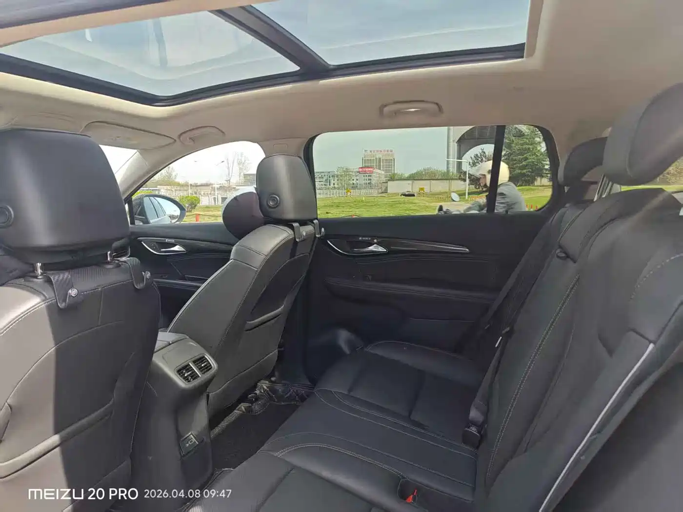 Buick Envision Plus 2022 Enclave Plus 652T 5-Seater Luxury фото 6