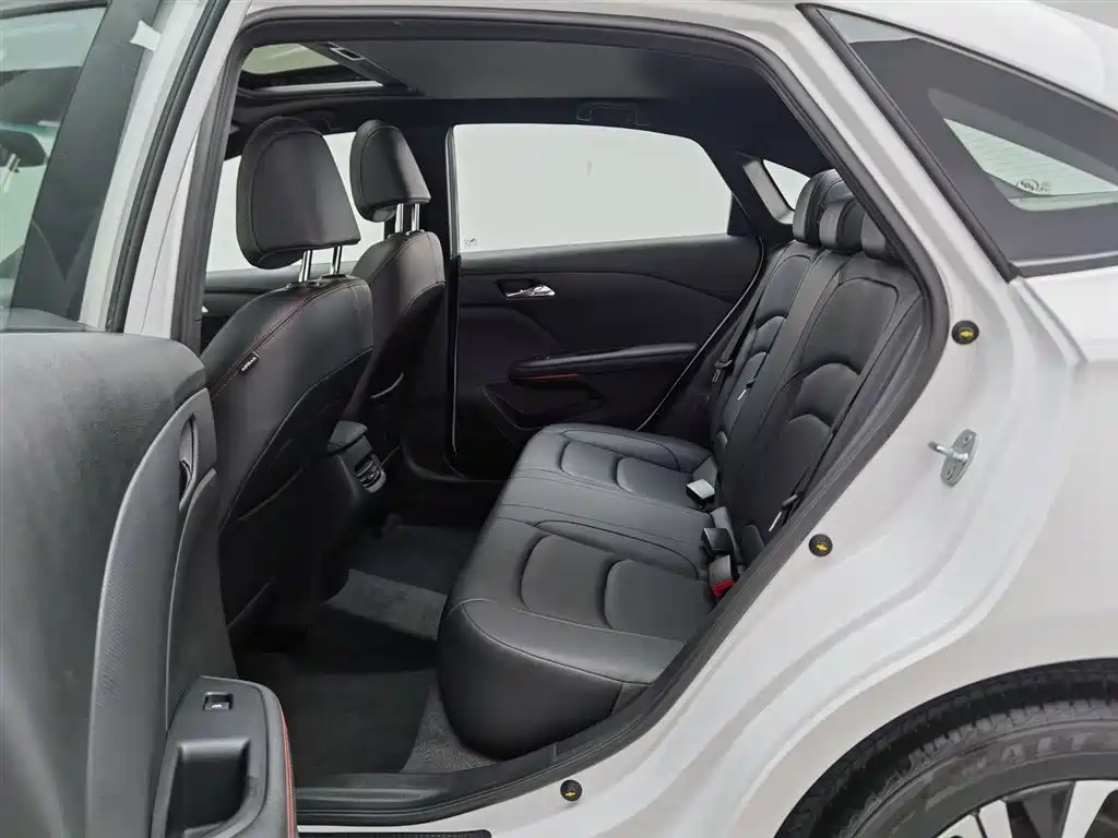 Chevrolet Monza 2022 Mild Hybrid RS 330T Automatic Comfort Edition фото 15