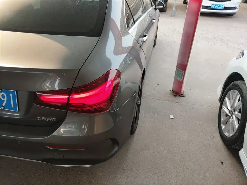 Mercedes-Benz A-Class 2023 A 200 L Fashion фото 24