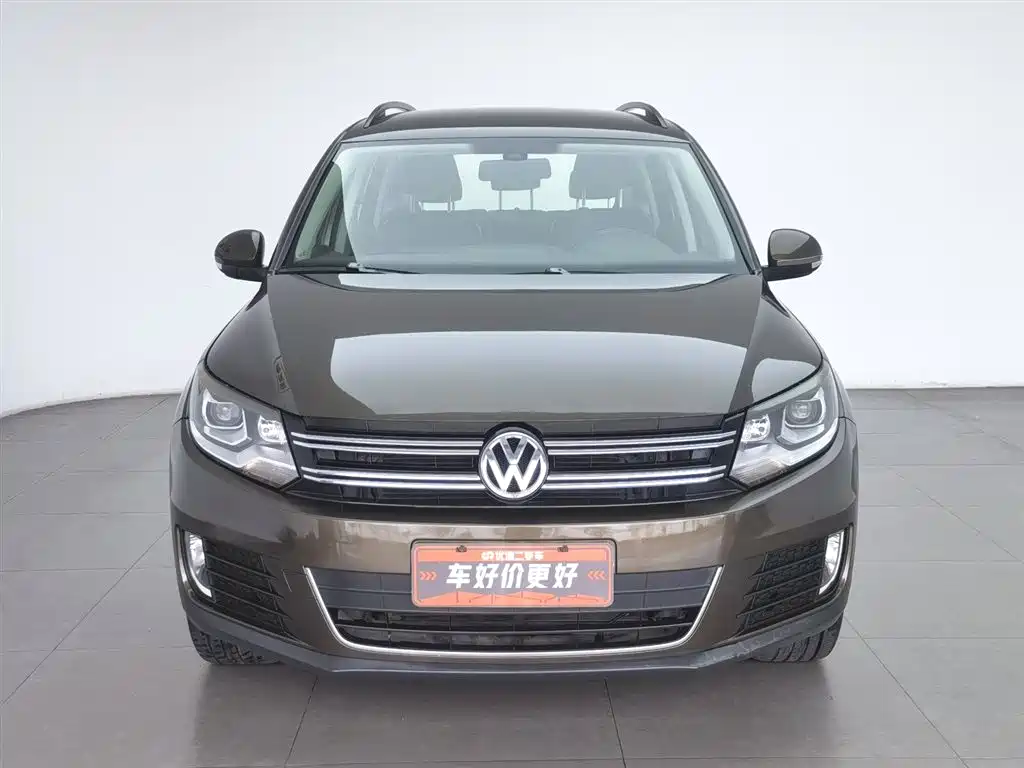 Volkswagen Tiguan 2015 1.8TSI Automatic 4WD Comfortline фото 3