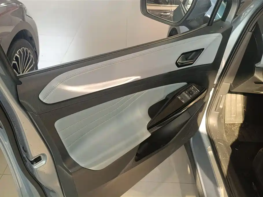 Volkswagen ID.4 X 2025 Smart Pure Intelligent Edition фото 7