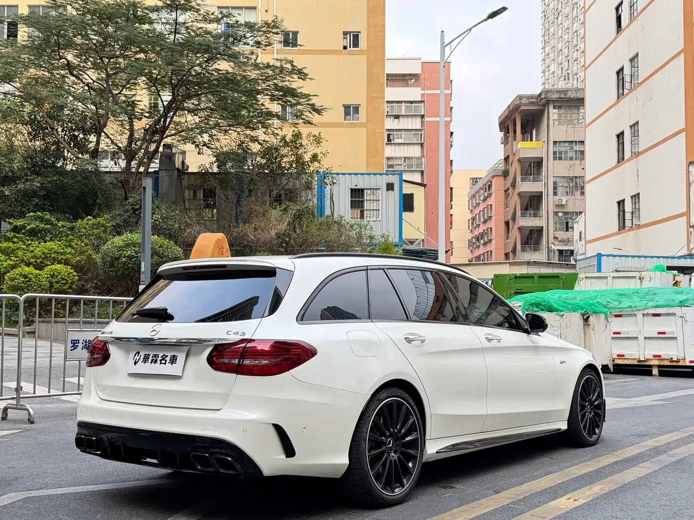 Mercedes-Benz C-Class AMG 2019 AMG C 43 4MATIC Estate Special Edition фото 17