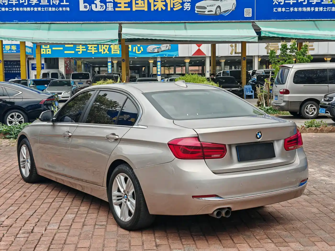 BMW 3 Series 2017 320Li Fashion фото 4