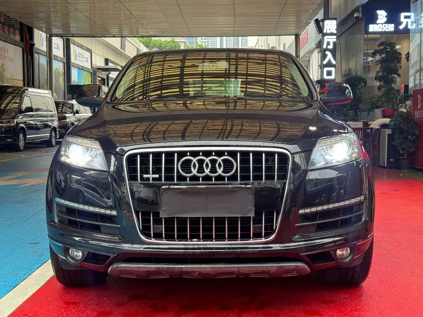 Audi Q7 2012 3.0 TFSI Comfort (200kW) фото 2