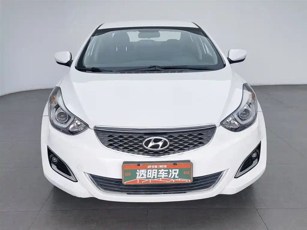 Hyundai Langdong 2016 1.6L Automatic Smart Edition фото 3