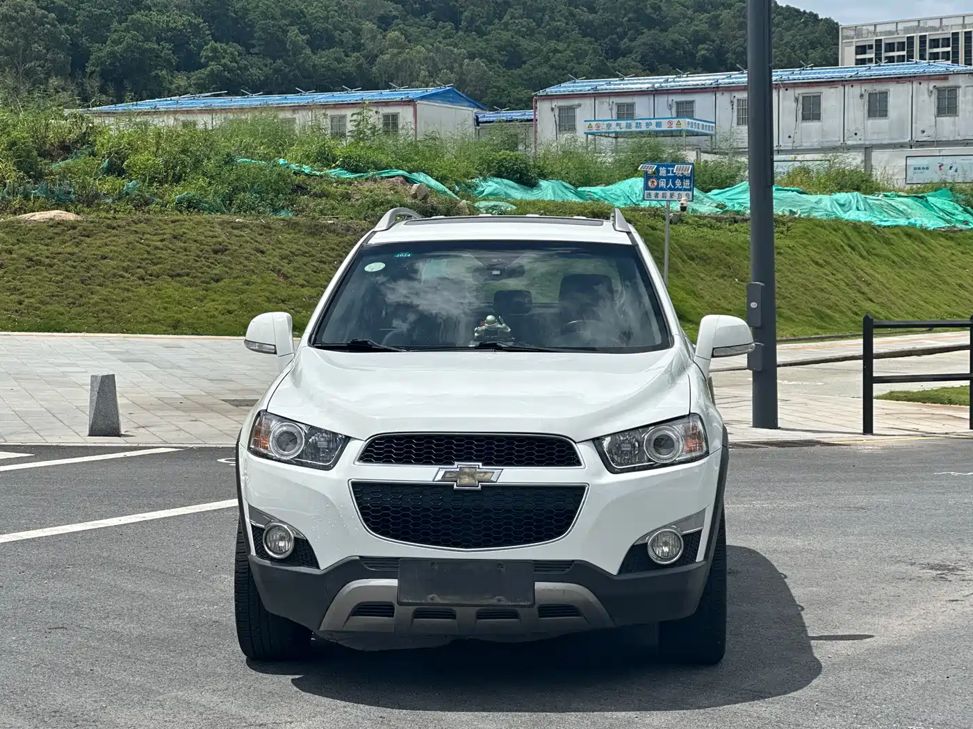 Chevrolet Captiva 2015 2.4L 2WD Urban Edition 7-seater фото 2