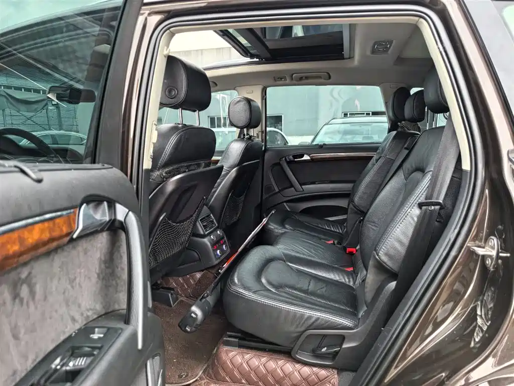 Audi Q7 2014 35 TFSI Sport фото 12
