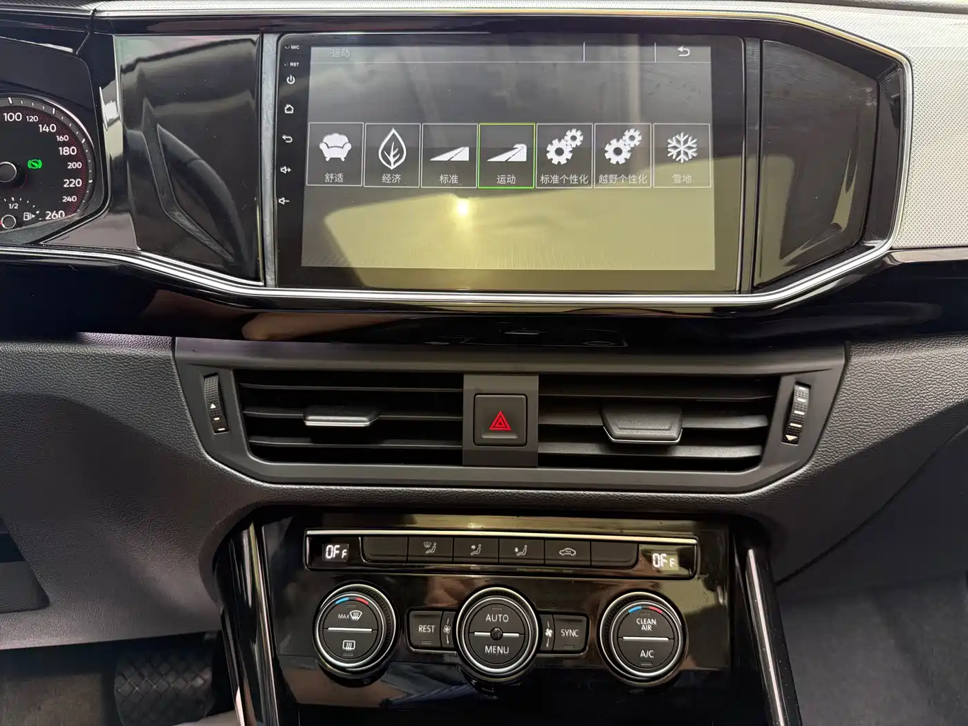 Volkswagen Tayron 2019 330TSI 4WD Luxury China VI фото 12