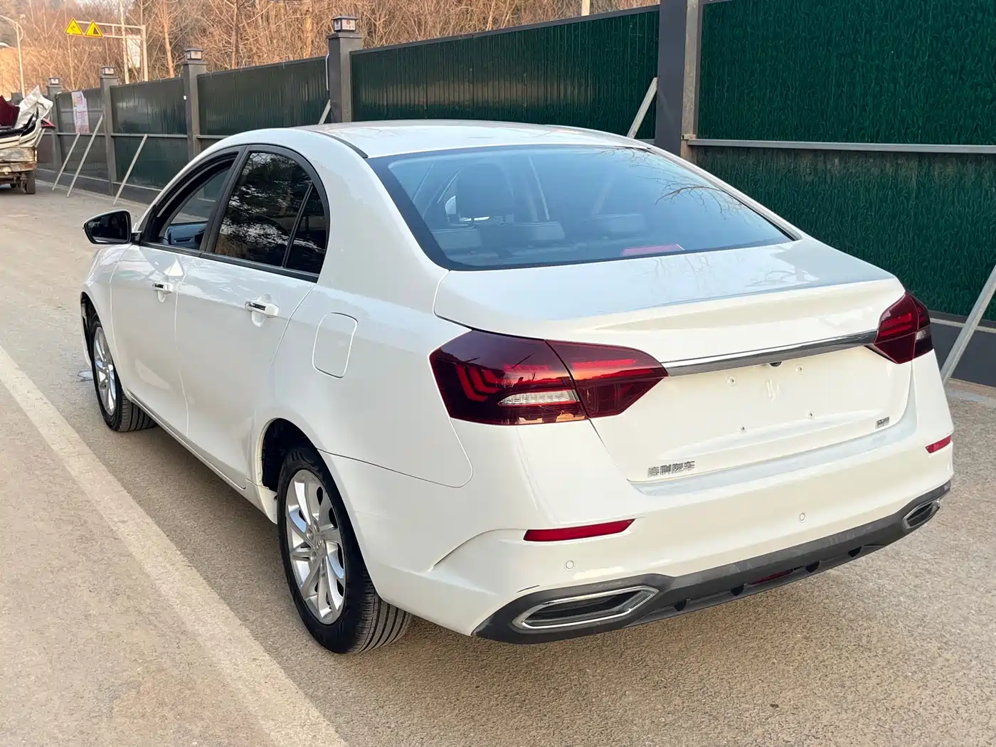 GEELY AUTOMOBILE EMGRAND