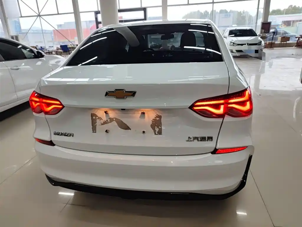 Chevrolet Monza 2023 1.5L DCT Enjoyment Edition фото 4
