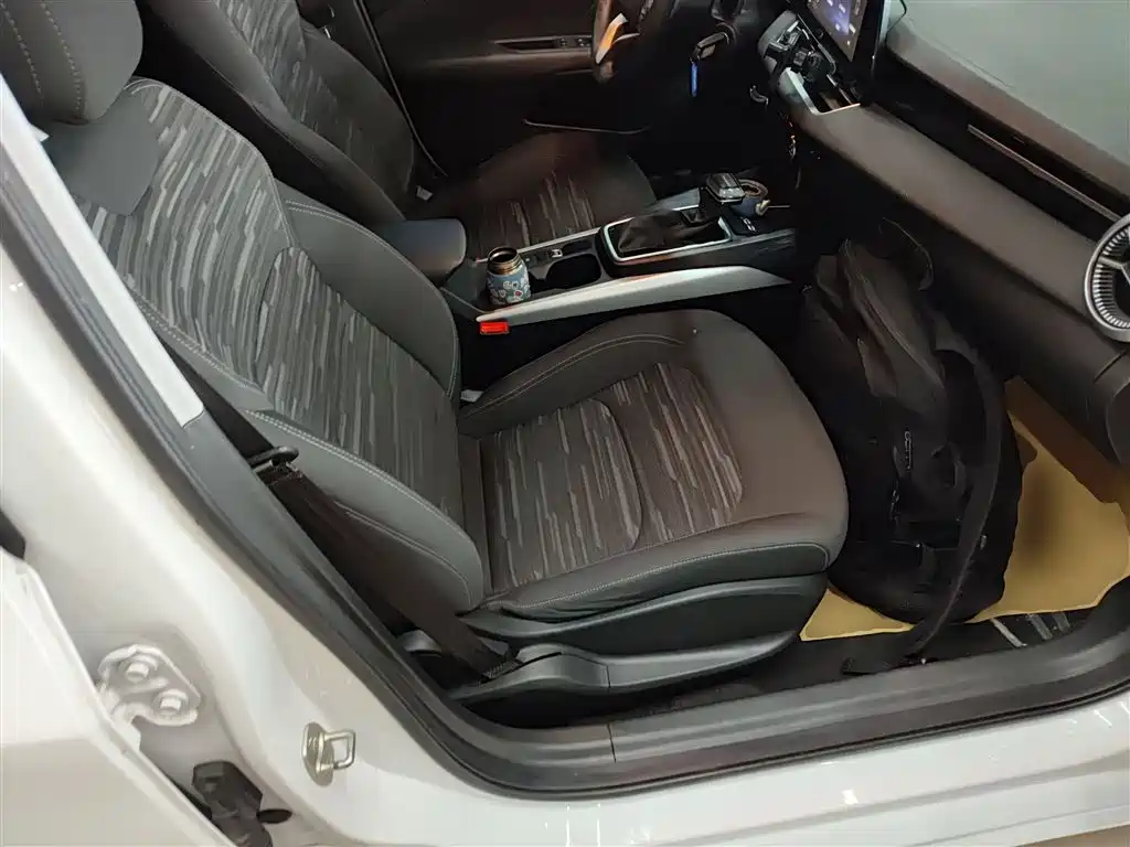 Chevrolet Monza 2023 1.5L DCT Enjoyment Edition фото 20