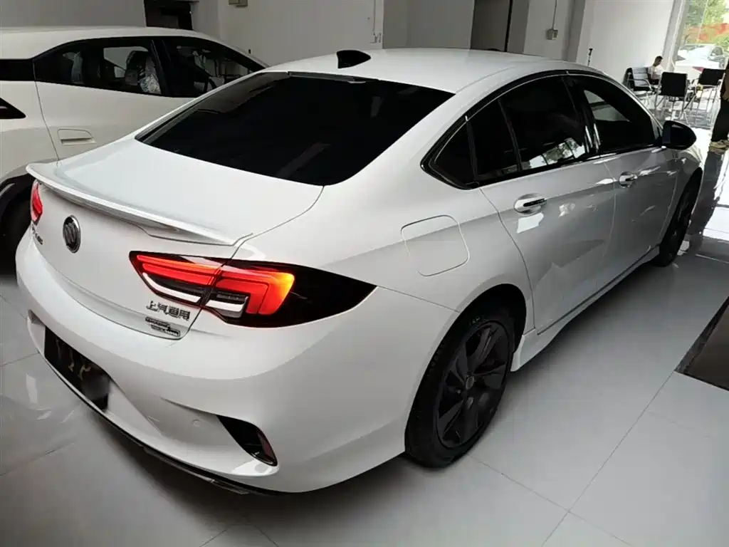Buick Regal 2020 GS 28T Elite фото 7