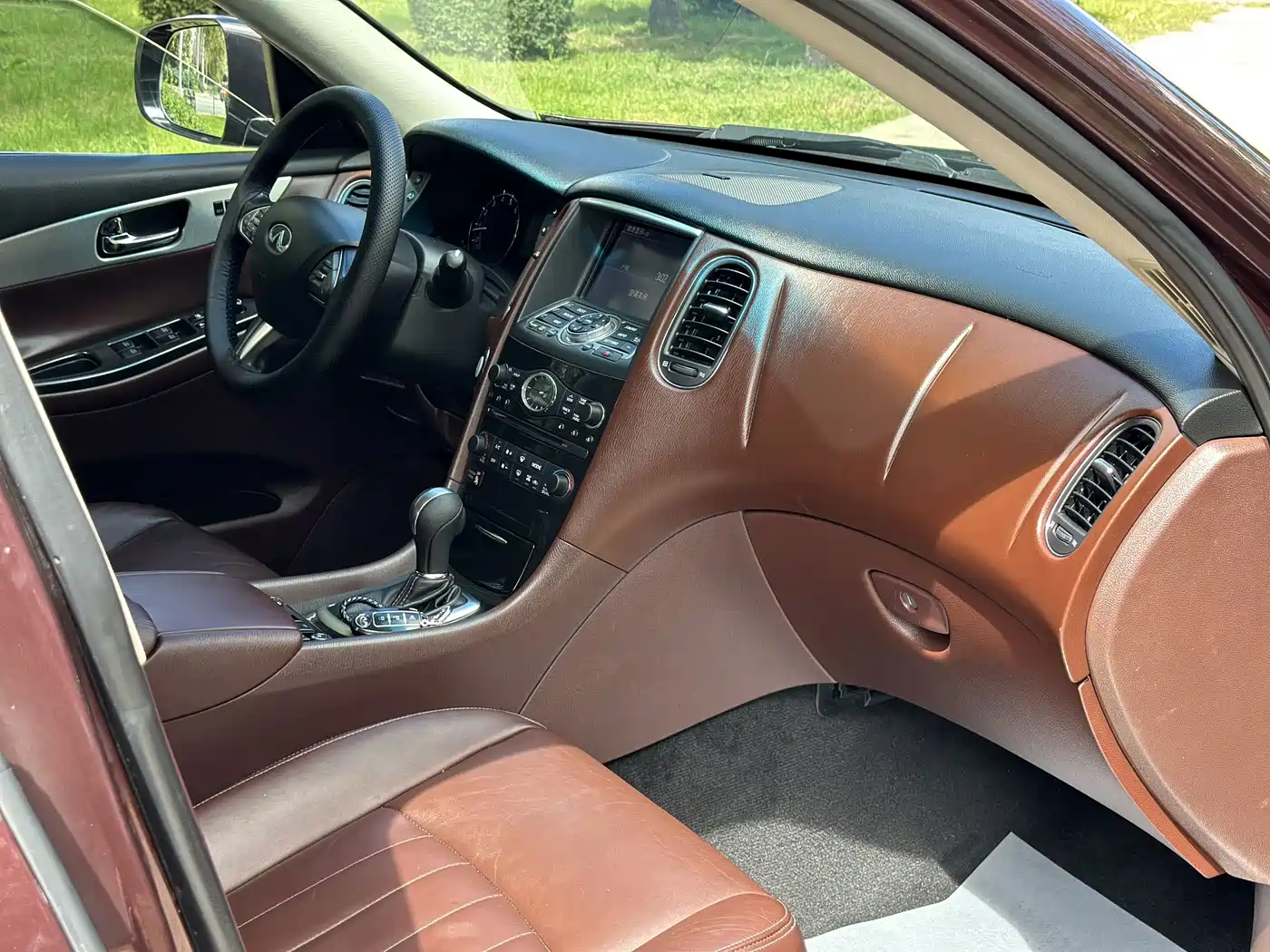 Infiniti QX50 2017 2015 2.5L Luxury Edition