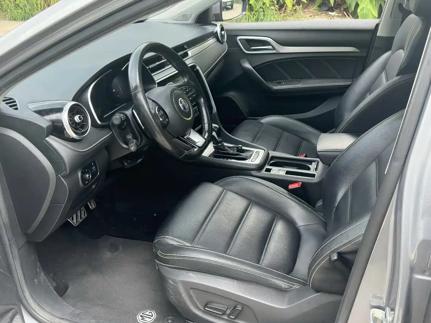 MG MG6 2018 2017 20T Automatic Luxury Smart Connect Version (China V)