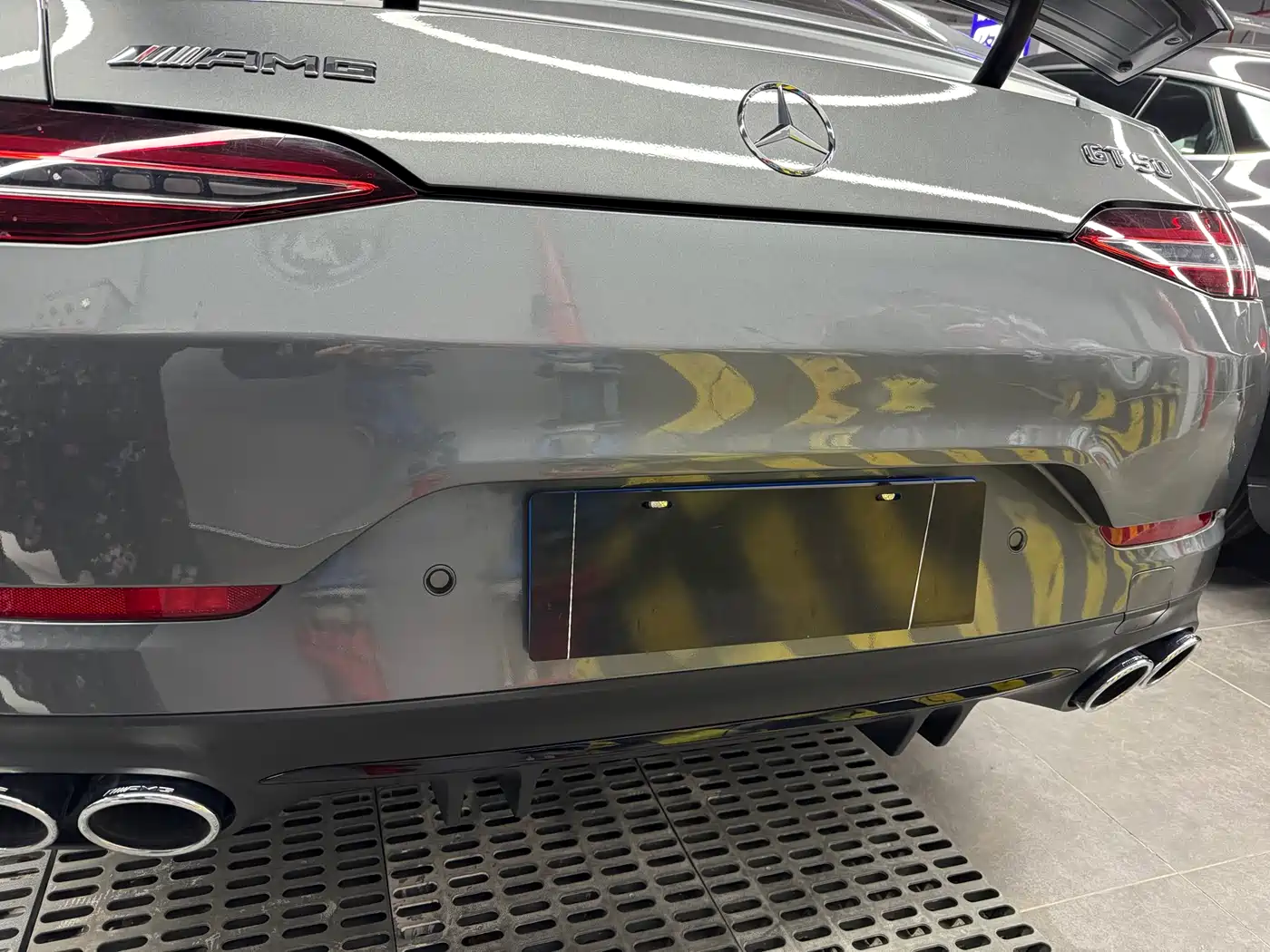 MERCEDES-BENZ AMG GT