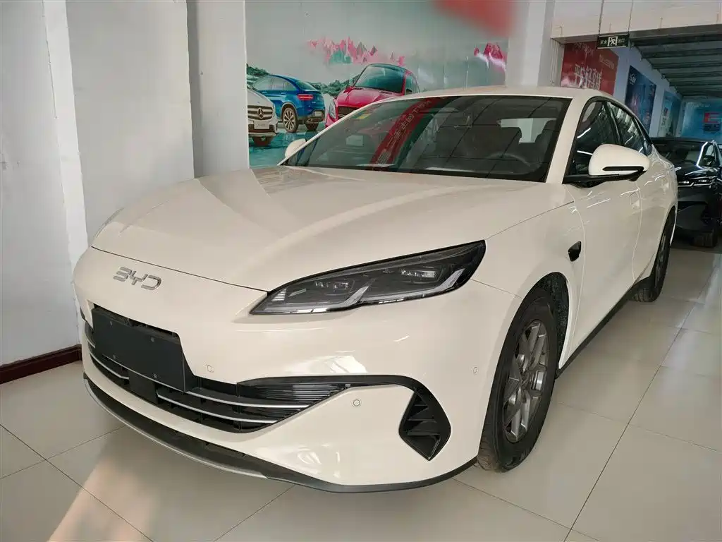 BYD Seal 06 New Energy 2025 DM-i Smart Drive 80KM Luxury фото 2
